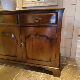 Solid-oak-sideboard10.jpg