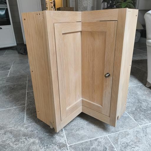 Neptune Henley Kitchen Oak Corner Carousel Cabinet  - Neptune Sale - Ex-Display Kitchen Clearance