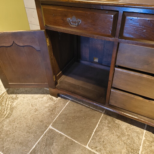 Solid-oak-sideboard4.jpg