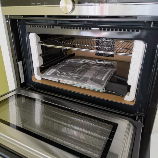 Siemens CM676GBS6B 60cm Stainless steel Built-in compact oven with microwave