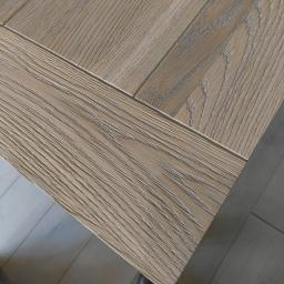 Neptune-moreton-dining -table-oak-clearance3.jpg