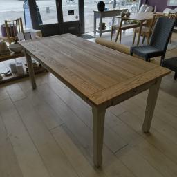 Neptune-moreton-dining -table-oak-clearance2.jpg