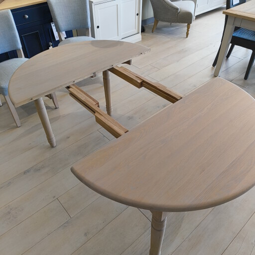 neptune-sheldrake-dining-table-extending-clearance2.jpg